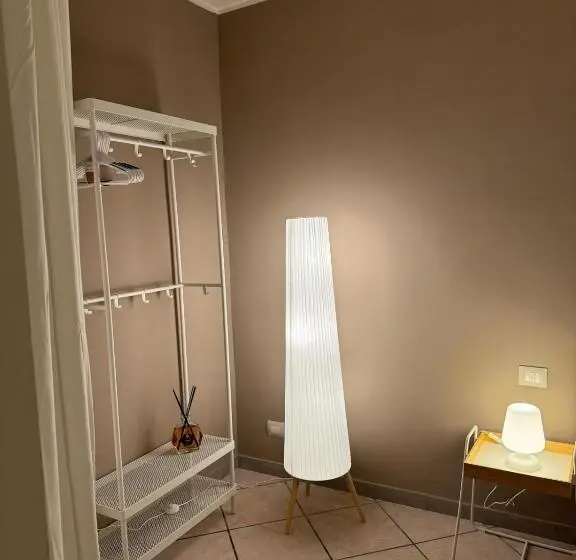 اتاق لوکس چهار تخته, 4th Floor Caserta