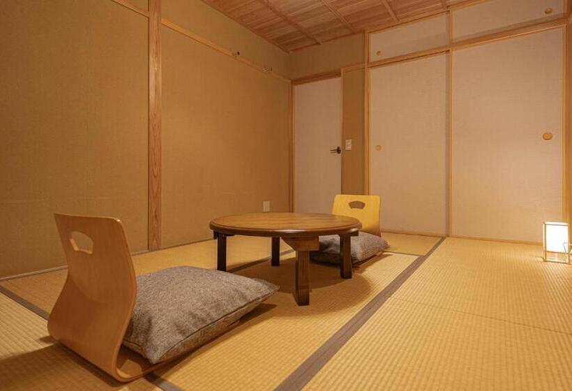 חדר סטנדרט לשלושה, Saju Kyoto 茶住 京都