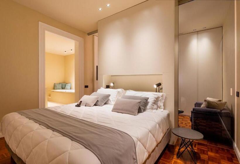 اتاق سوپریور با تخت بزرگ, Five Suite