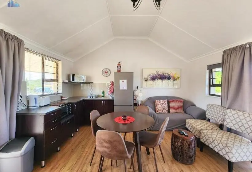 スタンダードルーム, Gonubie Guest Cottages