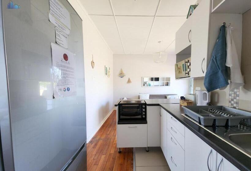 חדר משפחתי, Gonubie Guest Cottages