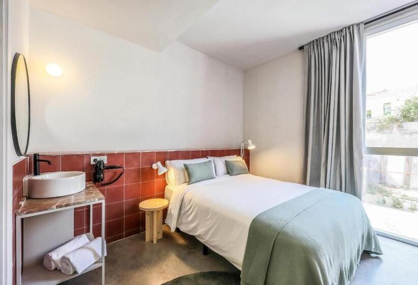 اتاق استاندارد با چشمانداز استخر, Madrid Live Coworking Self Service