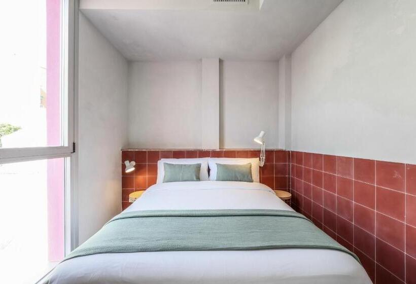 اتاق لوکس, Madrid Live Coworking Self Service