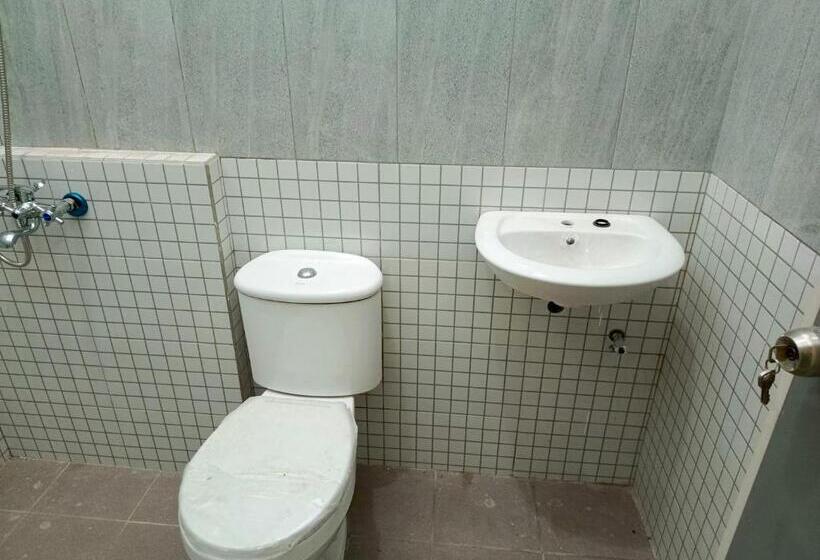 Номер Стандарт, Bebek Kuning Residence