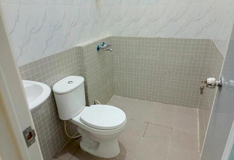 غرفة قياسية سرير كينج, Bebek Kuning Residence