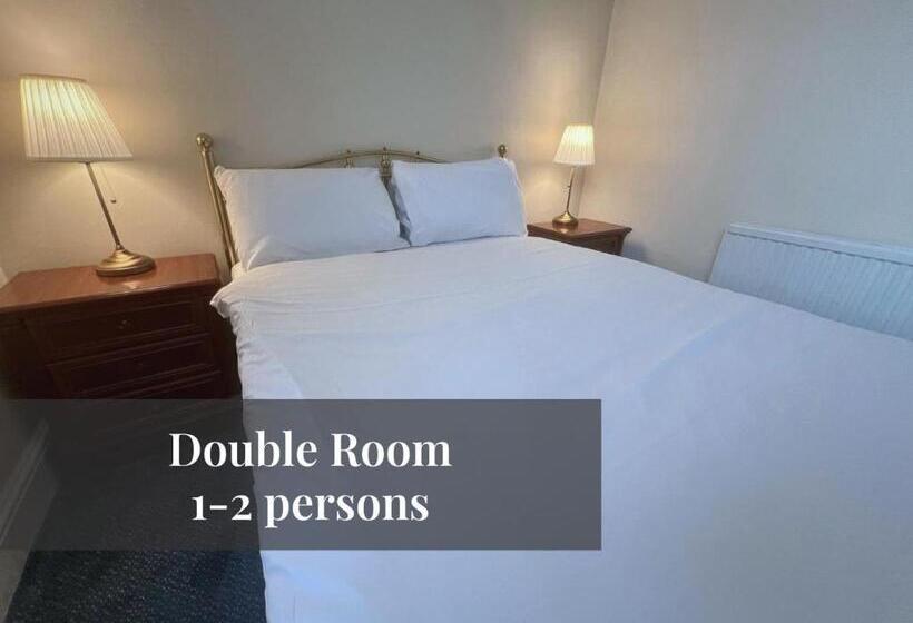 Номер Стандарт Совместная Ванная, Helen S Hotel Near Wembley