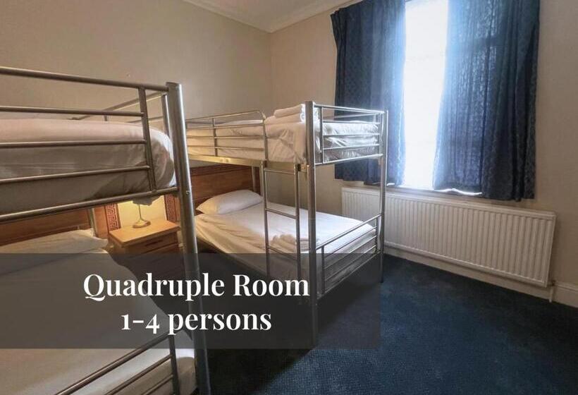 Номер Стандарт Четырехместный Совместный Санузел, Helen S Hotel Near Wembley