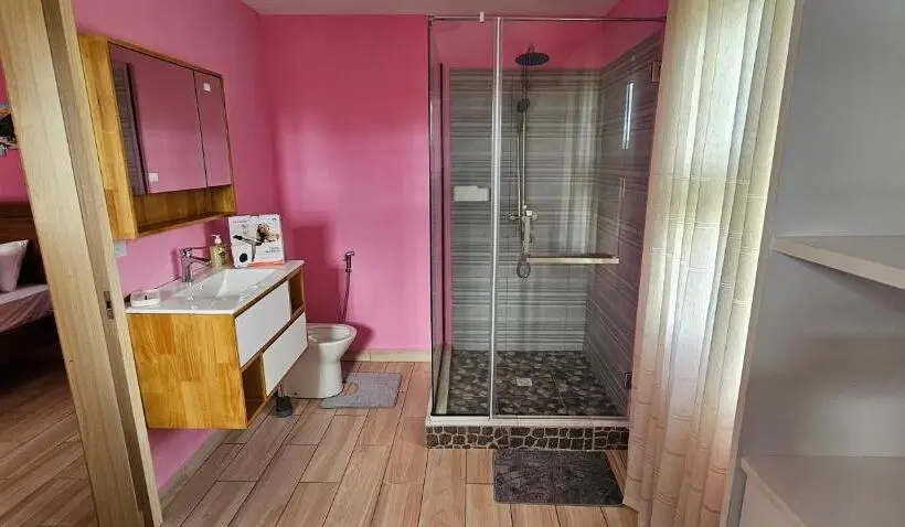 اتاق لوکس چهار تخته, Luxury Villa