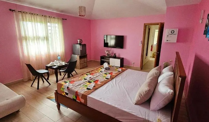 اتاق لوکس چهار تخته, Luxury Villa