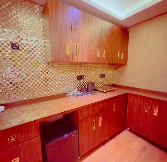 带大床的复式套间, Granada