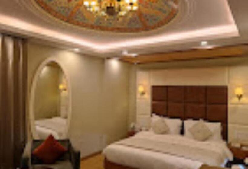 غرفة ديلوكس, Meerz , Srinagar