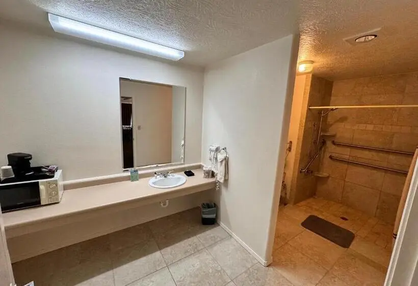 身障者適用スタンダードルーム, Vista Del Rio Lodge