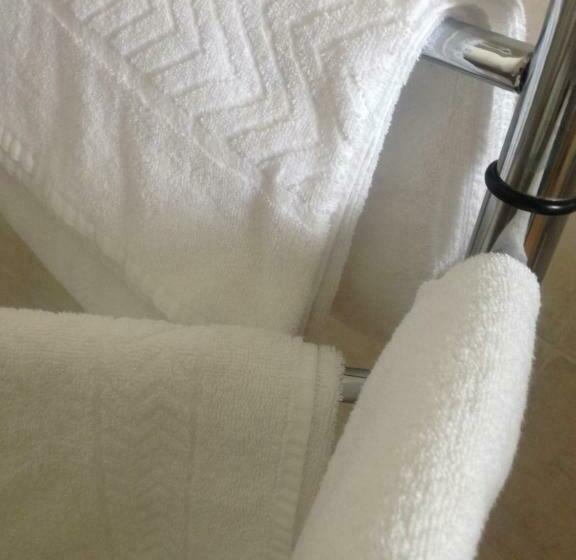 חדר אקונומי יחיד, B&b Daniel