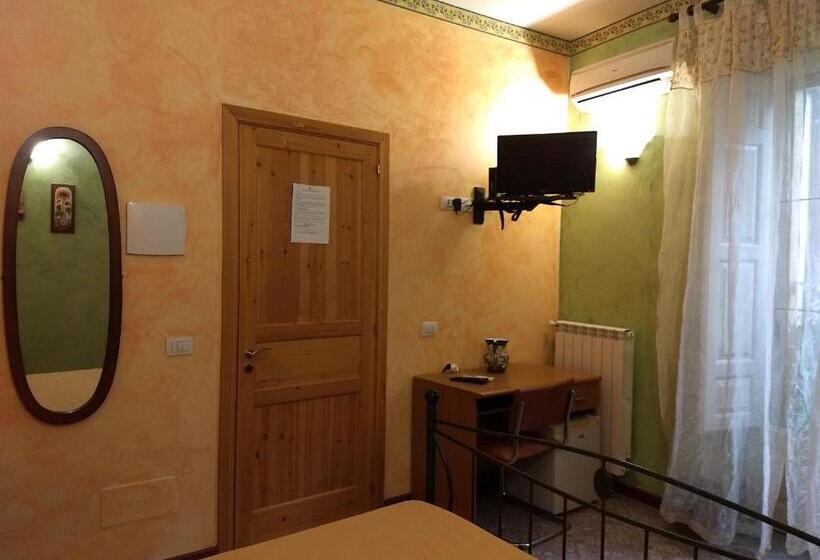 기본룸, Palazzo Aprile