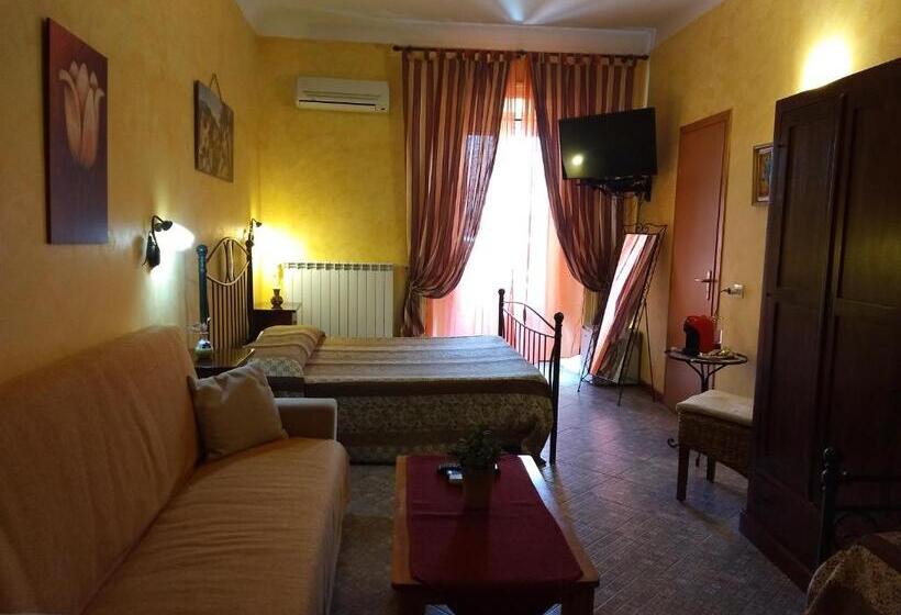 스탠다드 트리플 룸, Palazzo Aprile