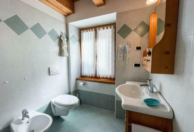 غرفة قياسية رباعية, Room & Breakfast Cà Mea Dina