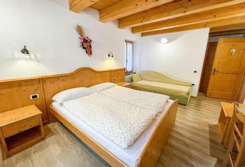 غرفة قياسية رباعية, Room & Breakfast Cà Mea Dina