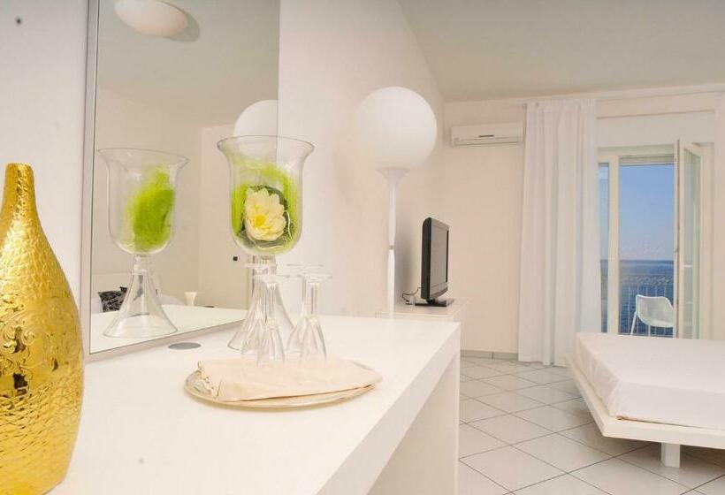 Номер Deluxe Вид на Море, Villa Grachira