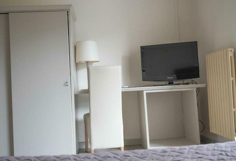 غرفة قياسية فردية, Al Ponte Garnì