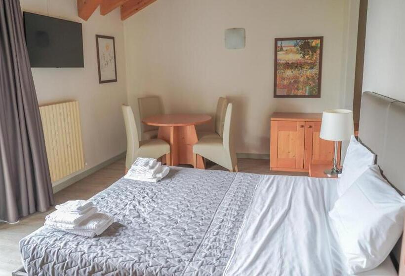 סוויטת ג'וניור, Al Ponte Garnì