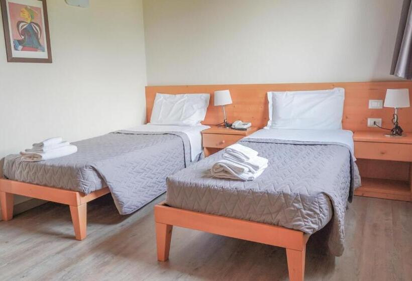 סוויטת ג'וניור, Al Ponte Garnì