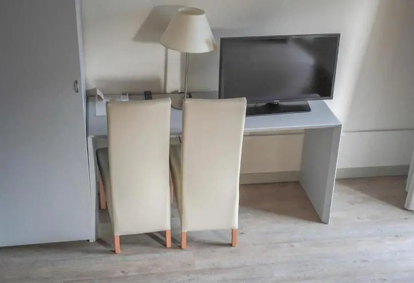 Standard Neljän Hengen Huone, Al Ponte Garnì