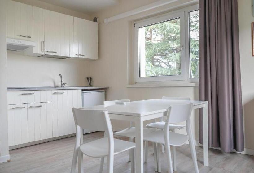 דירת חדר, Al Ponte Garnì