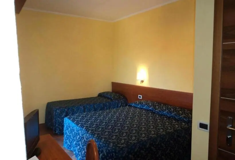 スタンダードトリプルルーム, Albergo Dei Leoni