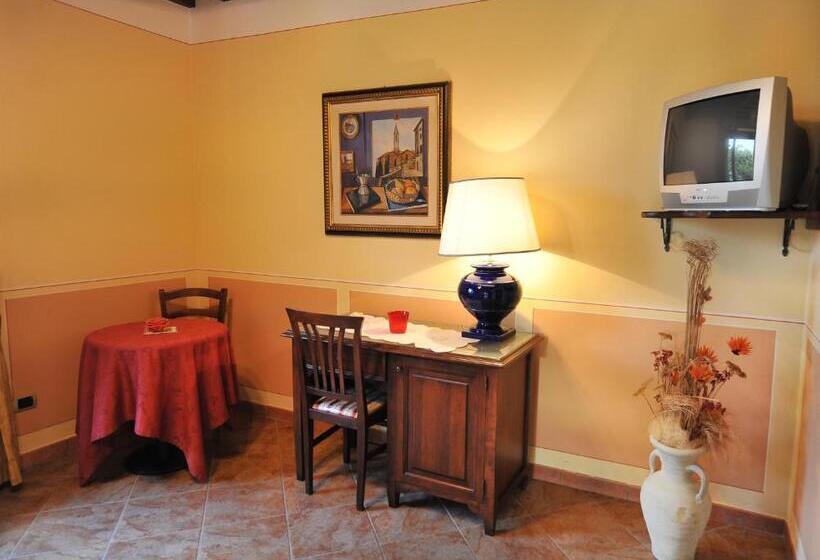 スイート, Albergo La Foresteria