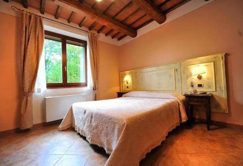 Perhehuone, Albergo La Foresteria