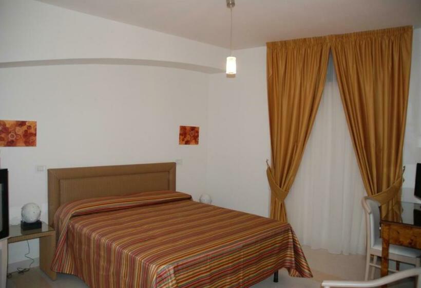 스탠다드 룸, Albergo Le Dodici Lune