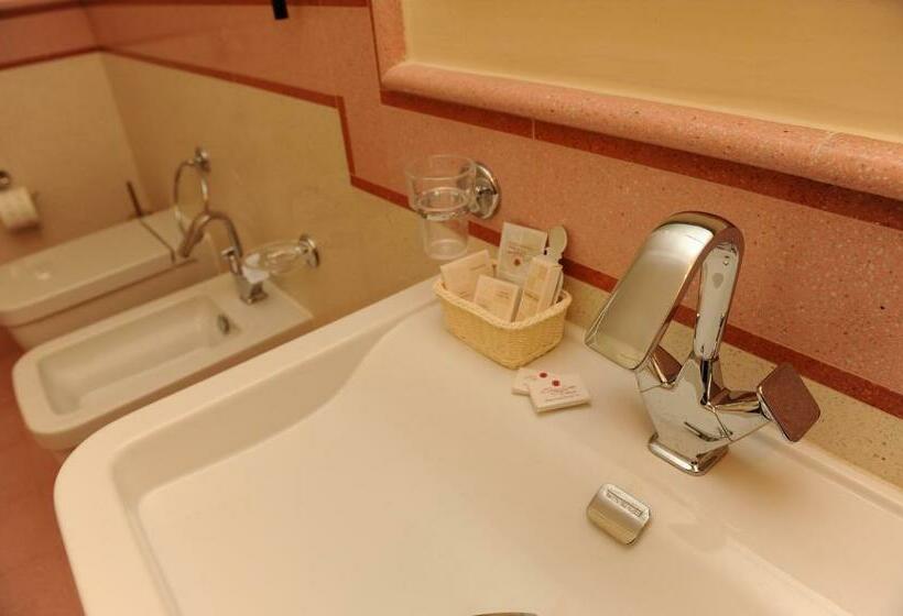 스탠다드 룸, Albergo Le Dodici Lune