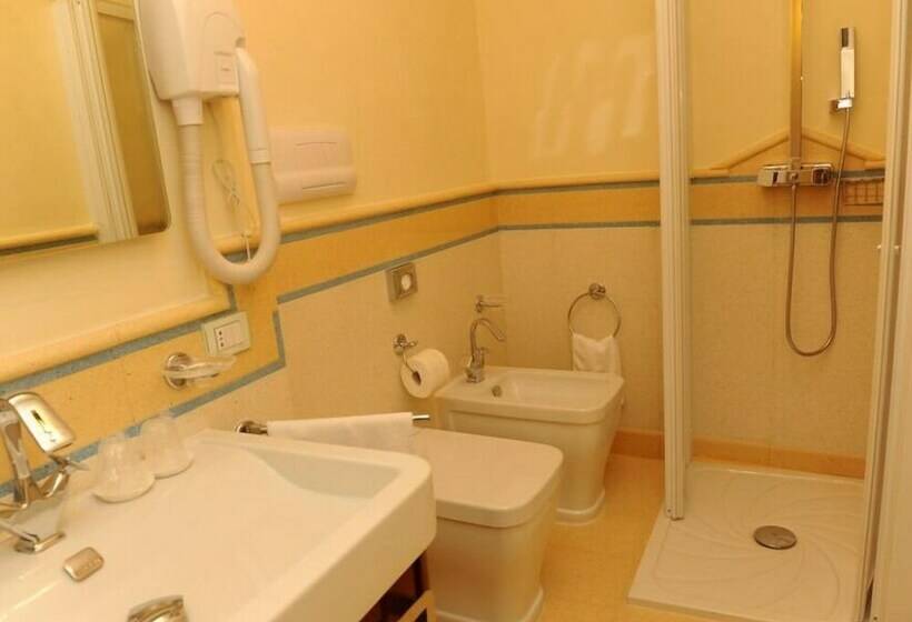 חדר סטנדרט, Albergo Le Dodici Lune