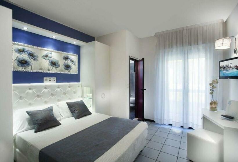 デラックスルーム, Ambassador