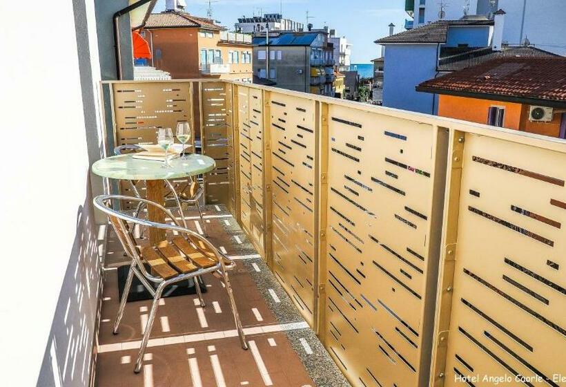 Superior-Zimmer, Angelo