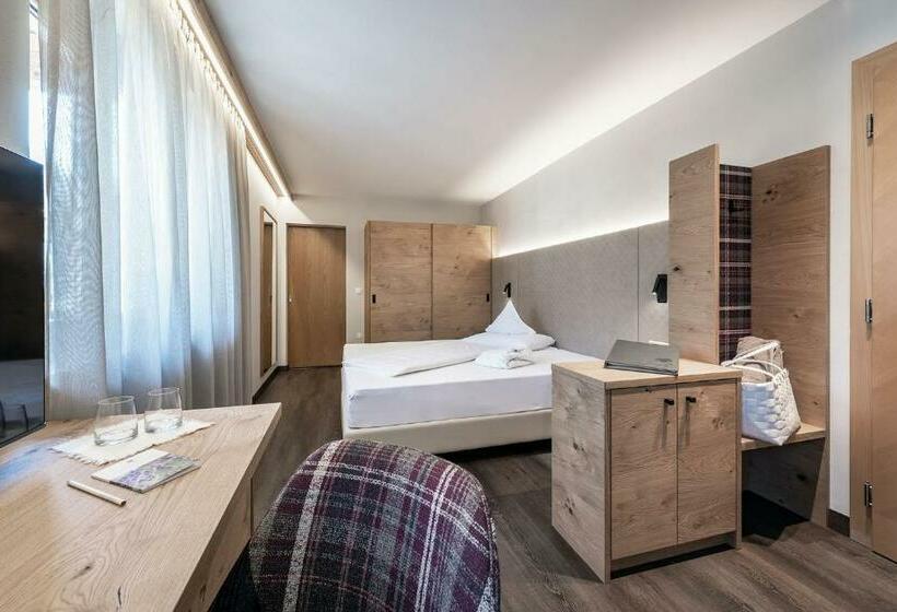 발코니 스탠다드 싱글 룸, Baumgartner S Blumen