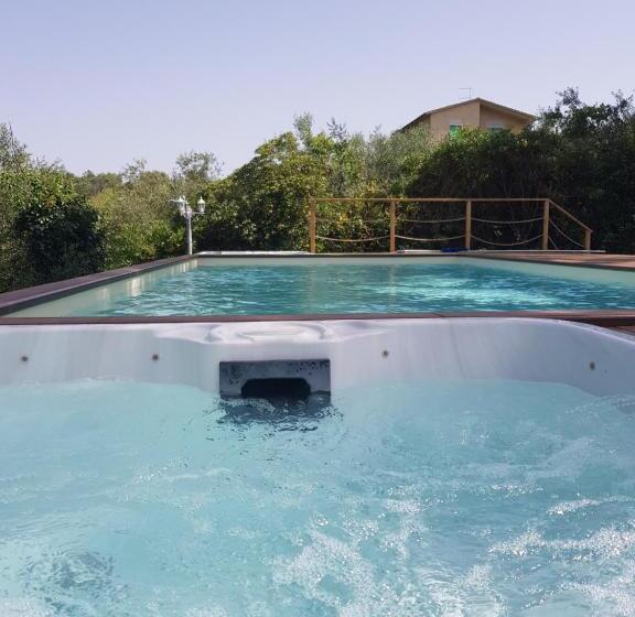 庭の見える１ベッドルームアパートメント, Casa Lucia In Chianti