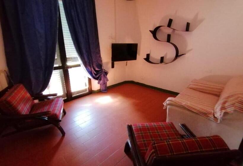 庭の見える１ベッドルームアパートメント, Casa Lucia In Chianti