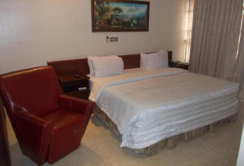 سوییت لوکس, Conference Hotel & Suites Ijebu