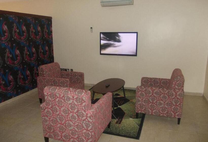 سوییت لوکس, Conference Hotel & Suites Ijebu