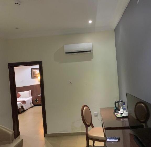 آپارتمان 1 خوابه, Conference Hotel & Suites Ijebu