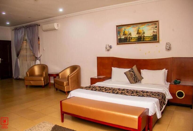 سوییت لوکس, Conference Hotel & Suites Ijebu