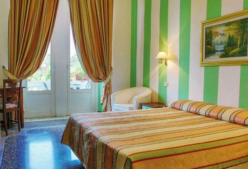 חדר סופריור עם מרפסת, Delle Rose