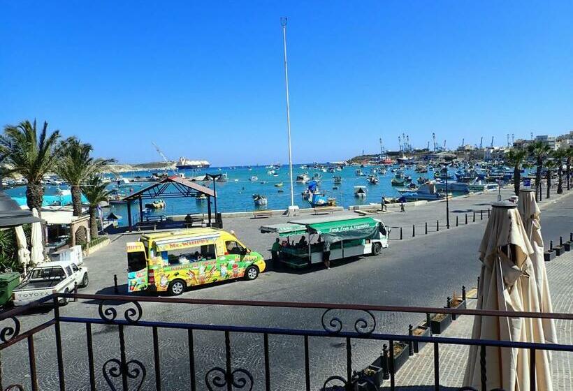 اتاق استاندارد با بالکن و چشم‌انداز دریا, Duncan Guesthouse