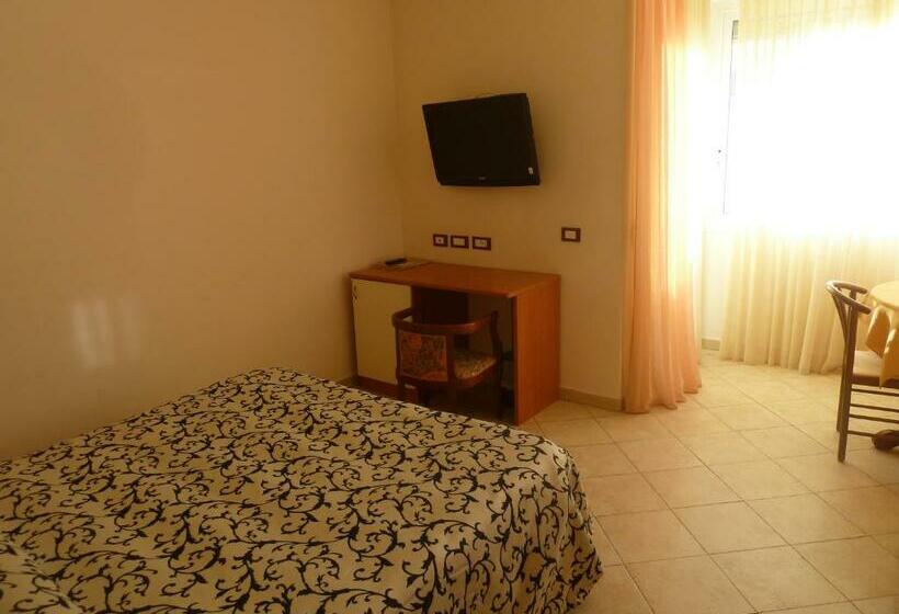 جناح عائلي غرفتين نوم, Kaly