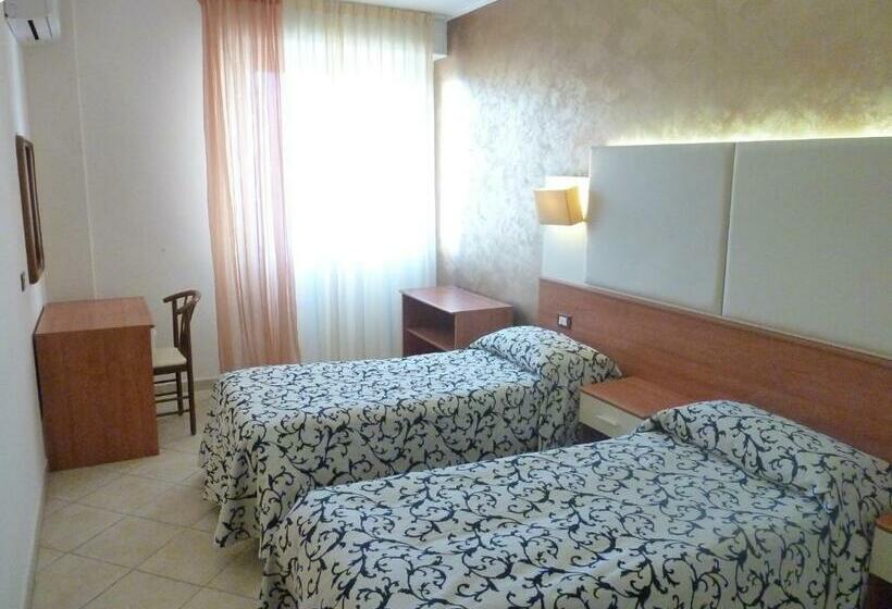 جناح عائلي غرفتين نوم, Kaly