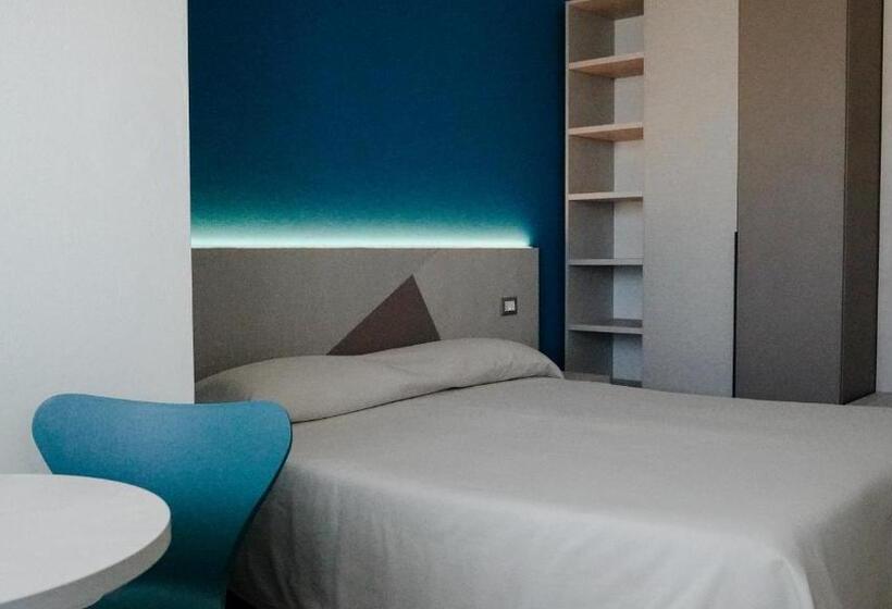 غرفة قياسية إطلالة جانبية علي البحر, Kaly