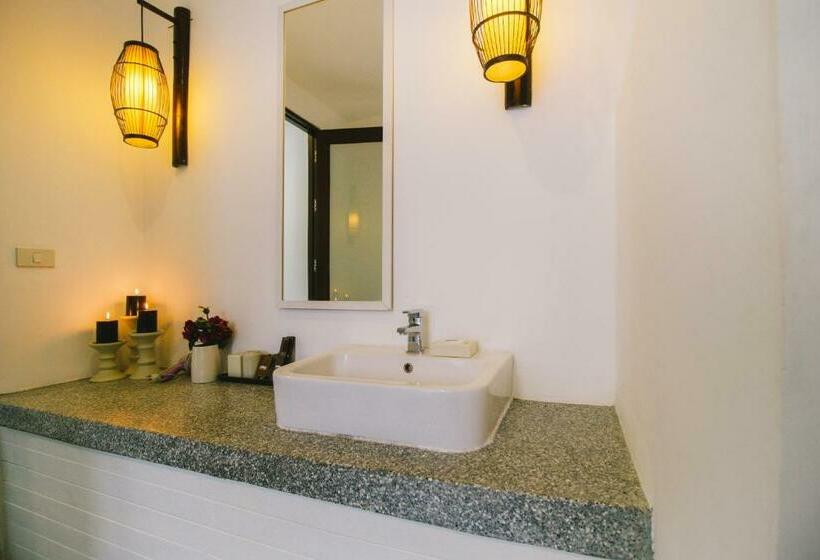 اتاق استاندارد, Koh Chang Grand View Resort