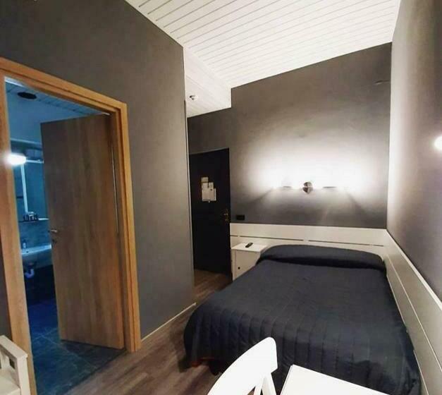 标准单人间, La Vignetta