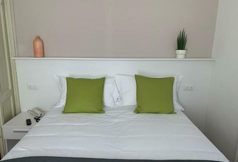 스탠다드 룸 호수 전망, Loveno